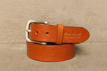 Carica l'immagine nel visualizzatore di Gallery, cintura-cuoio-artigianale-handmade-leather-belt-jeandessel-