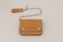 Carica l'immagine nel visualizzatore di Gallery, portafoglio-cuoio-biker-catena-treccia-leather-wallet-
