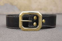Carica l'immagine nel visualizzatore di Gallery, cintura-cuoio-artigianale-jeandessel-ottone