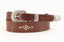 Carica l'immagine nel visualizzatore di Gallery, western-cintura-cuoio-artigianale-jeandessel-vintage-leather-belt-handmade-studs-borchie-