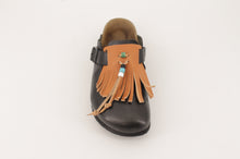 Carica l'immagine nel visualizzatore di Gallery, birkenstock-frange-fringe-accessories-handmade-leather-cuoio-jeandessel-