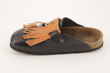 Carica l'immagine nel visualizzatore di Gallery, birkenstock-frange-fringe-accessories-handmade-leather-cuoio-jeandessel-