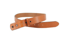 Carica l'immagine nel visualizzatore di Gallery, cintura-belt-cuoio-buckle-fibbia-