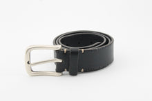 Carica l'immagine nel visualizzatore di Gallery, cintura-cuoio-artigianale-madeinitaly-vintage-coleman-