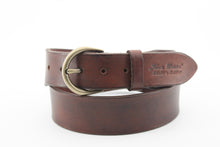 Carica l'immagine nel visualizzatore di Gallery, CINTURA IN CUOIO TOSCANO CON FIBBIA IN OTTONE ALTEZZA 4,5 CM