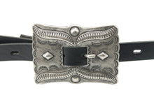 Load image into Gallery viewer, cintura-cuoio-conchos-artigianale-jeandessel