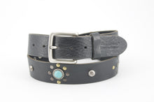 Carica l'immagine nel visualizzatore di Gallery, cintura-cuoio-artigianale-western-handmade-leather-belt-studded-borchie-turquoise-