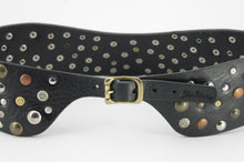 Carica l'immagine nel visualizzatore di Gallery, Cintura in cuoio vita alta con borchie