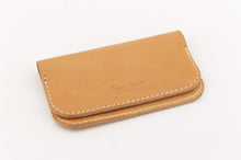 Carica l'immagine nel visualizzatore di Gallery, porta tabacco-artigianale-cuoio-handmade-tobacco case-jeandessel-
