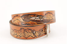 Carica l'immagine nel visualizzatore di Gallery, western-cintura-cuoio-artigianale-jeandessel-vintage-leather-belt-handmade-handpaint-