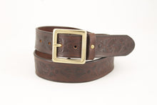 Load image into Gallery viewer, Tuscan leather belt with vintage effect western print
